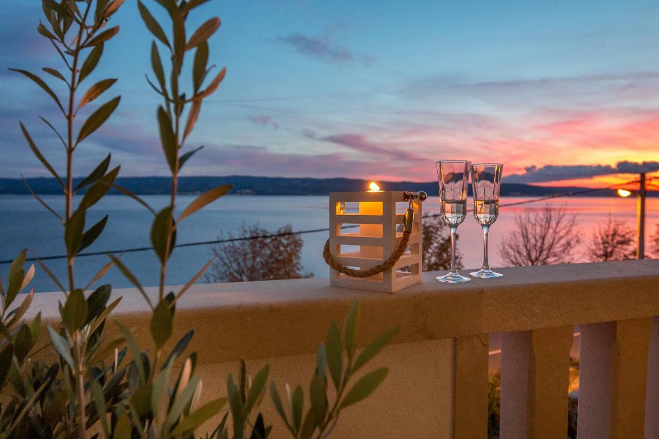Apartments Villa Lux Dugi Rat Buitenkant foto
